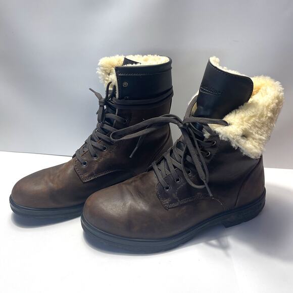 Blundstone Brown Insulated Lace-up Boots - Picture 8 of 16